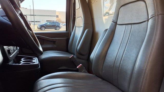 2022 GMC Savana 3500