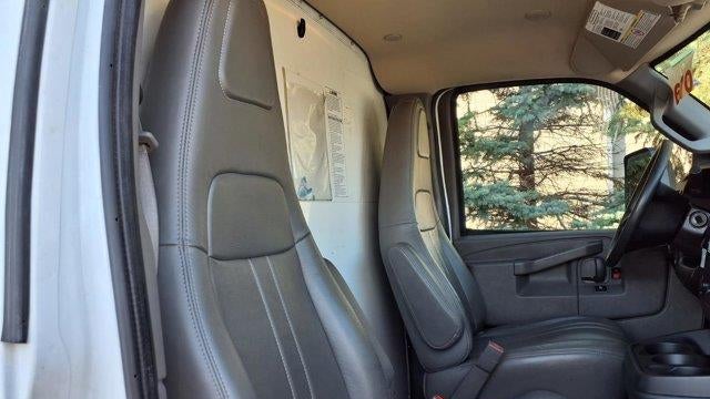 2022 GMC Savana 3500