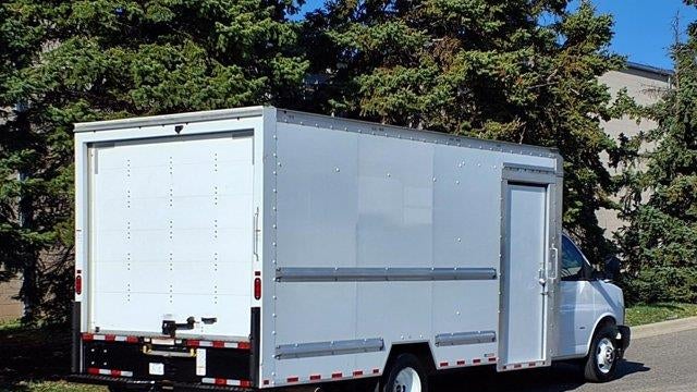 2022 GMC Savana 3500