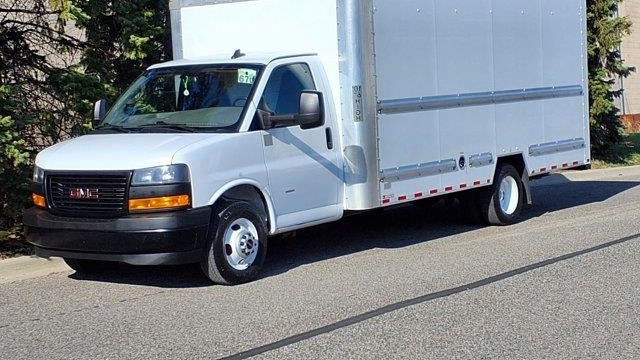 2022 GMC Savana 3500