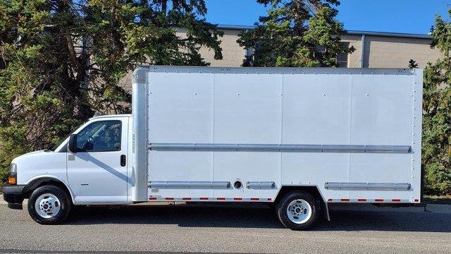 2022 GMC Savana 3500