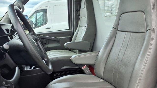 2022 GMC Savana 3500