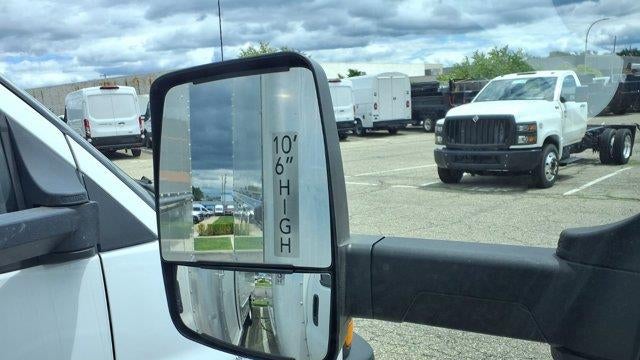 2022 GMC Savana 3500