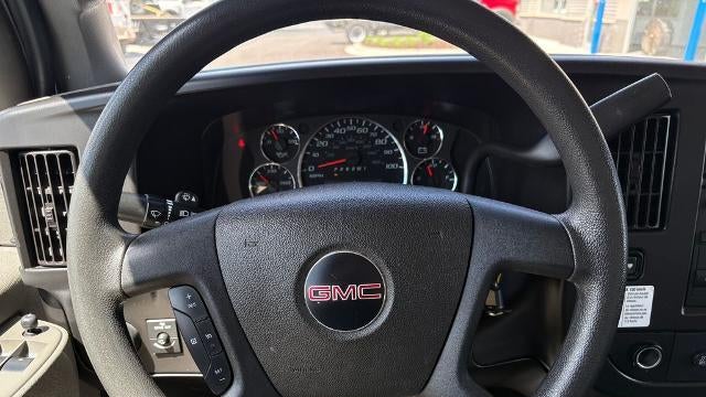2022 GMC Savana 3500