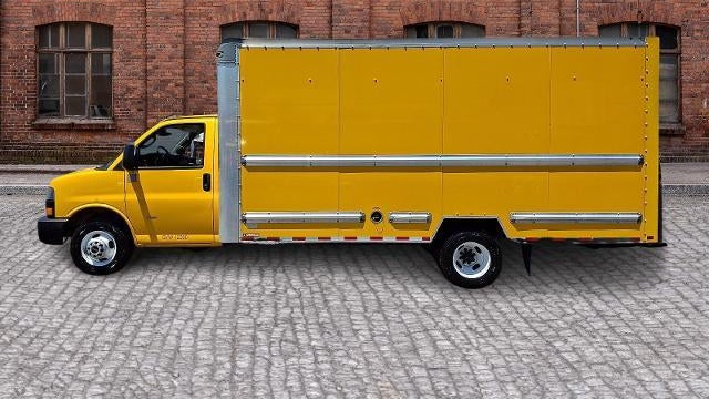 2022 GMC Savana 3500