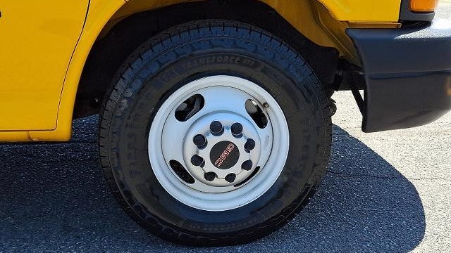 2022 GMC Savana 3500