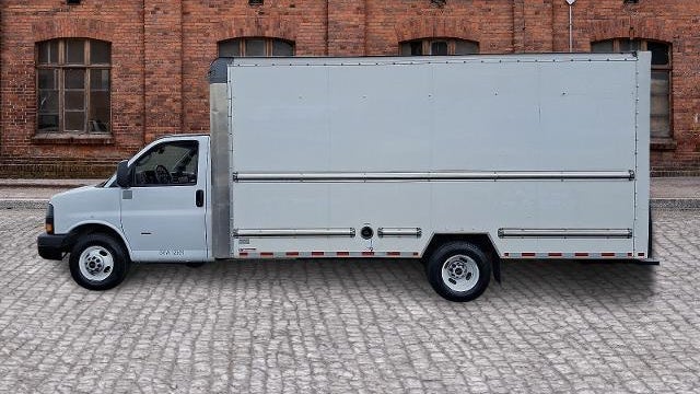 2021 GMC Savana 3500