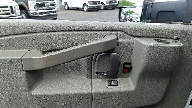 2021 GMC Savana 3500