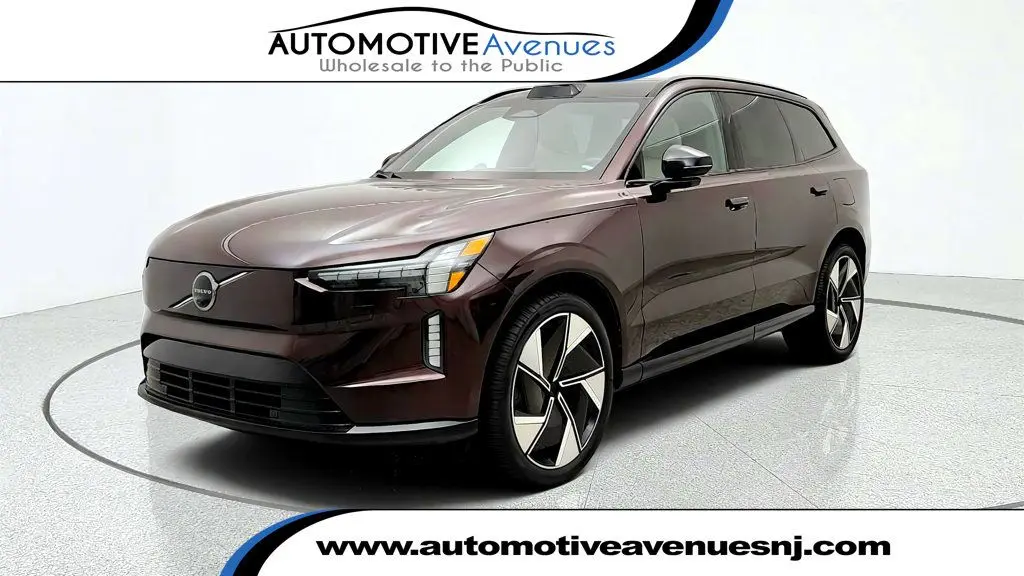 2025 Volvo Ex90 - $45,995
