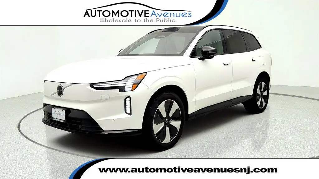 2025 Volvo Ex90 - $39,995