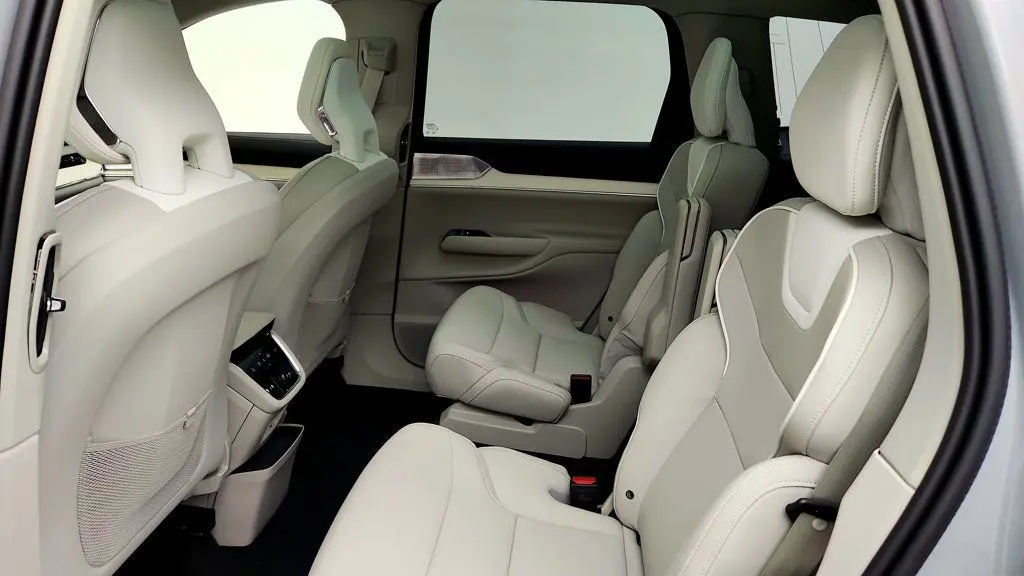 2025 Volvo EX90 Twin Ultra 6P