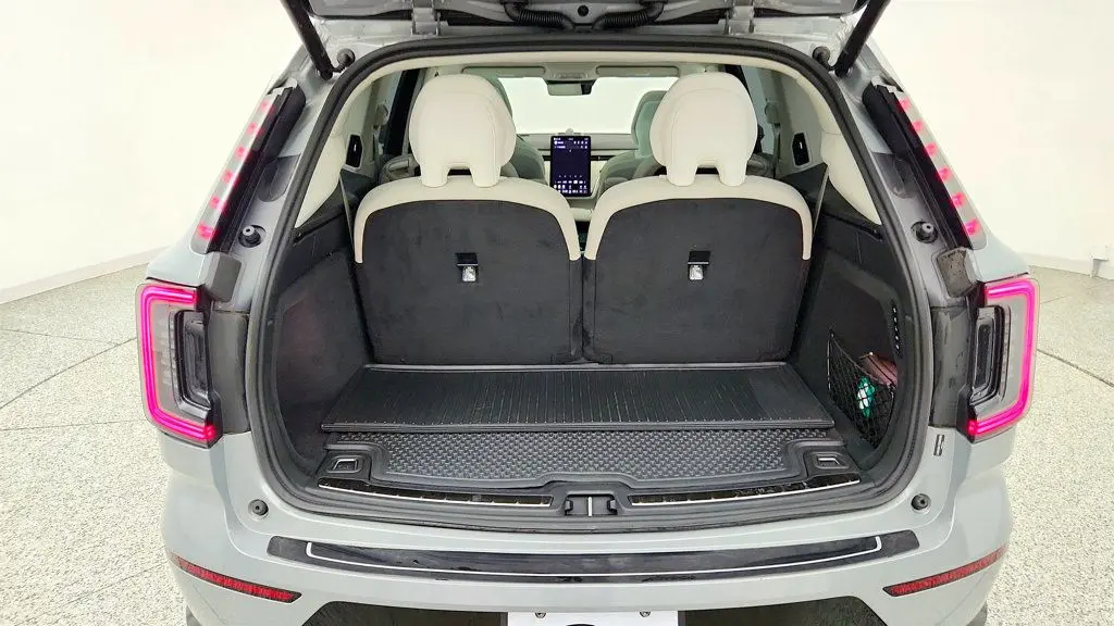 2025 Volvo EX90 Twin Ultra 6P