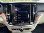 2021 S60 Thumbnail 16