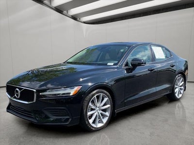 Photo of a 2020 Volvo S60 T5 Momentum 4DR Sedan for sale