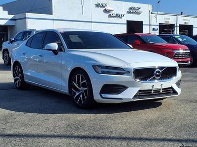 Photo of a 2020 Volvo S60 T5 Momentum 4DR Sedan for sale