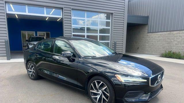 2020 Volvo S60 T5 Momentum