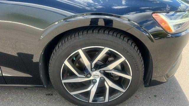 2020 Volvo S60 T5 Momentum