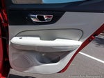 2019 S60 Thumbnail 23