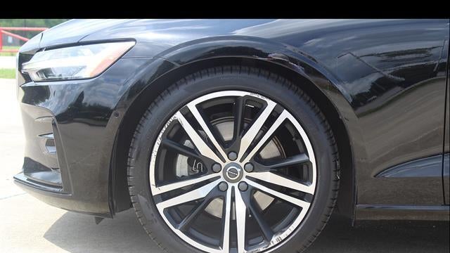 2019 Volvo S60 T5 R-Design