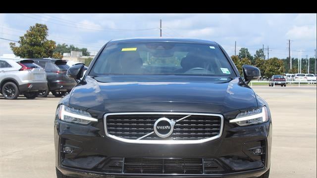2019 Volvo S60 T5 R-Design