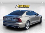 2021 S60 Thumbnail 4
