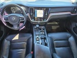 2021 S60 Thumbnail 9