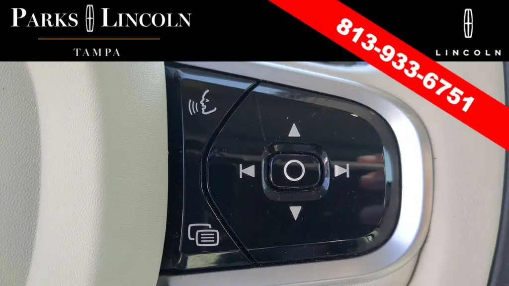 2021 Volvo S60 T5 Momentum