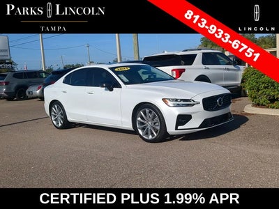 2021 Volvo S60 AWD T5 Momentum 4DR Sedan
