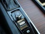 2021 S60 Thumbnail 31