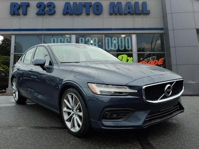Photo of a 2021 Volvo S60 AWD T6 Momentum 4DR Sedan for sale