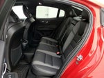 2021 S60 Thumbnail 21
