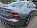 2019 S60 Thumbnail 4