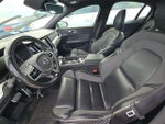 2019 S60 Thumbnail 5