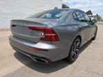 2019 S60 Thumbnail 4