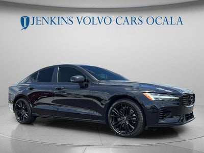 2022 Volvo S60 Recharge Eawd T8 R-Design Black Edition 4DR Sedan