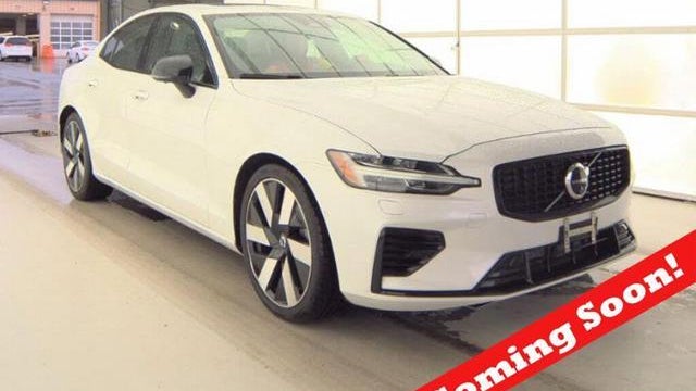 Preowned 2024 Volvo S60 Recharge T8 Plus Dark Theme for Sale