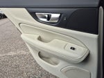 2024 S60 Recharge Thumbnail 12