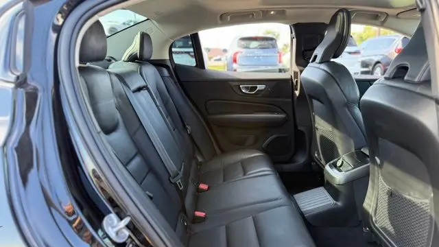 2023 Volvo S60 Recharge T8 Plus Dark Theme