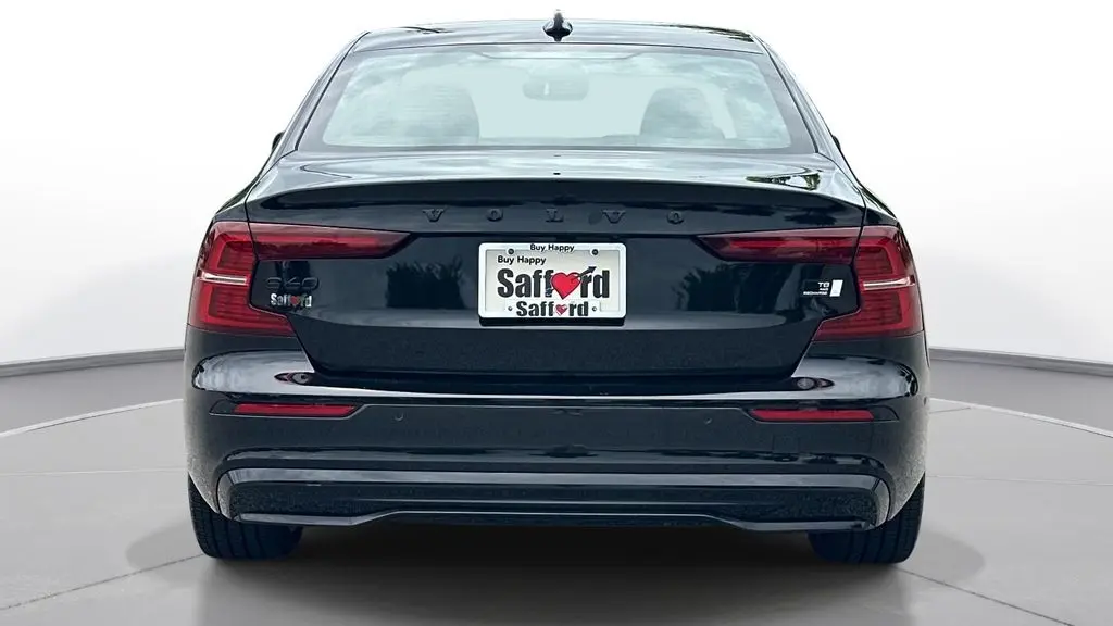 2023 Volvo S60 Recharge T8 Plus Black Edition
