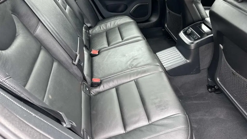 2023 Volvo S60 Recharge T8 Plus Black Edition