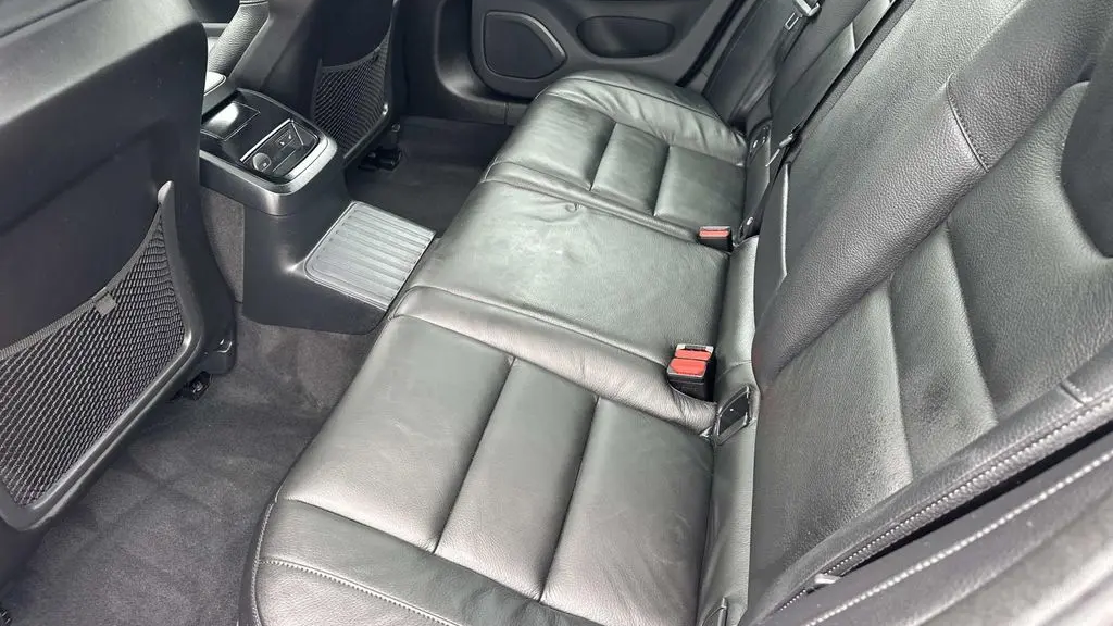 2023 Volvo S60 Recharge T8 Plus Black Edition