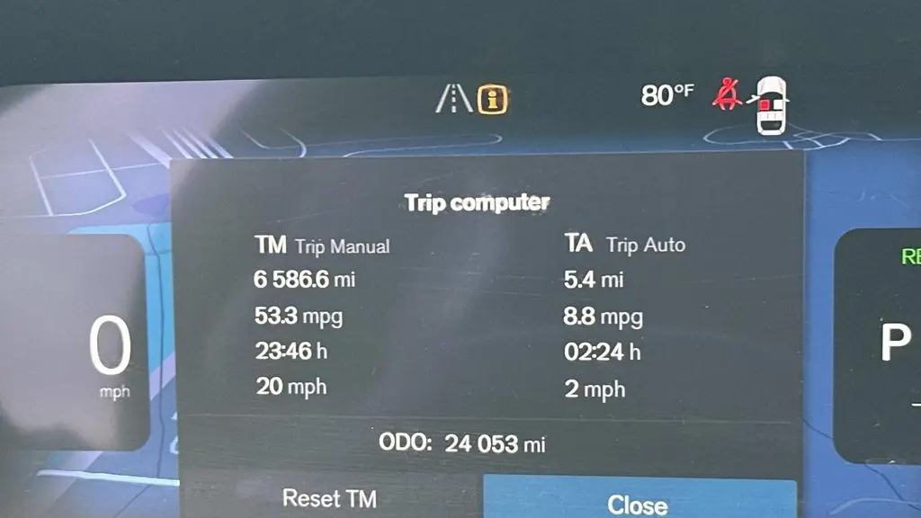 2023 Volvo S60 Recharge T8 Plus Black Edition