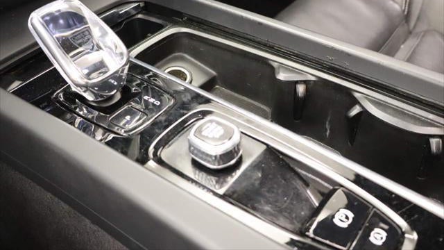 2024 Volvo S60 B5 Plus Black Edition