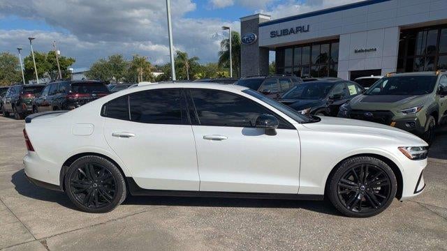 2024 Volvo S60 B5 Plus Black Edition