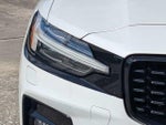 2024 S60 Thumbnail 10