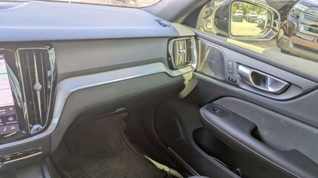 2024 Volvo S60 B5 Plus Black Edition