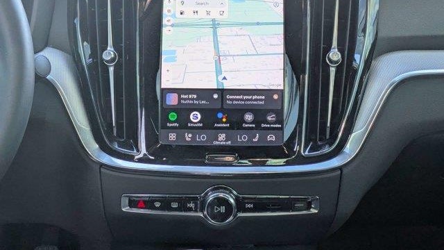 2024 Volvo S60 B5 Plus Black Edition