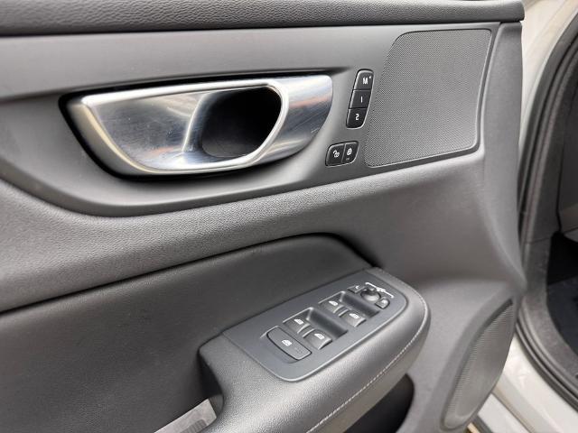 2025 Volvo S60 - $28,200