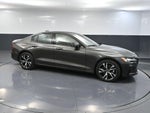 2024 S60 Thumbnail 3