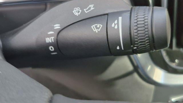 2024 Volvo S60 B5 Core Dark Theme